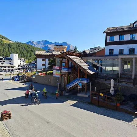 Hostdomus - Center Appartamento