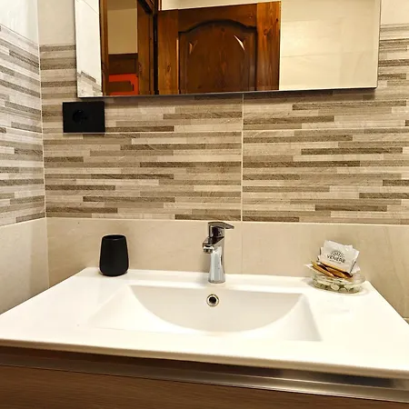 Appartement Hostdomus - Center *